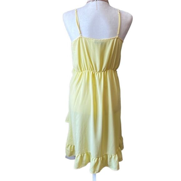 Vero Moda ruffled summer dress yellow size medium - Picture 2 of 16